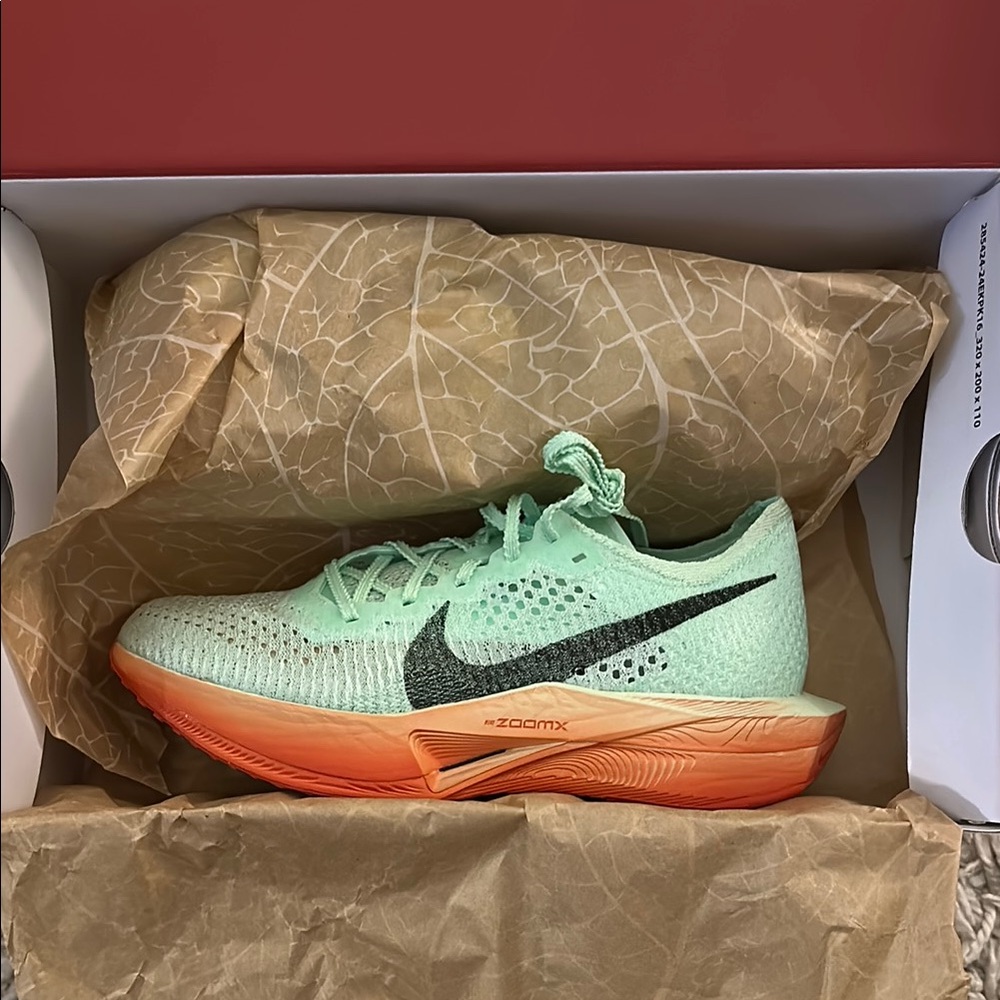Nike Running Shoes - Mint Green and Orange